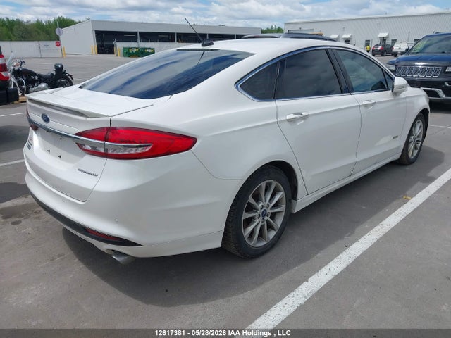 3FA6P0SUXHR127801 Ford Fusion Energi Titanium