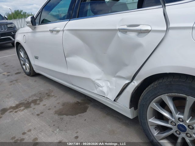 3FA6P0SUXHR127801 Ford Fusion Energi Titanium