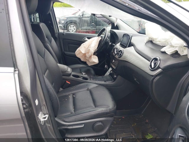 12617384 :رقم المزاد ، WDDMH4GB2FJ337285 vin ، 2015 Mercedes-benz B 250 4matic Sports Tourer مزاد بيع