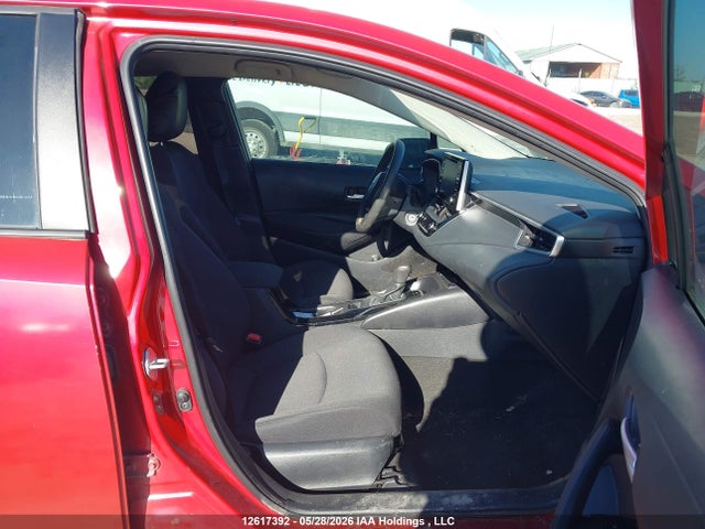 5YFBPMBE4MP243391 Toyota COROLLA LE