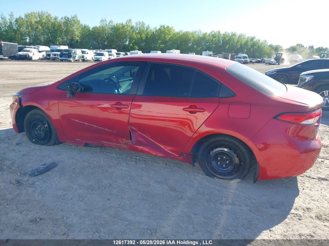 5YFBPMBE4MP243391 Toyota COROLLA LE
