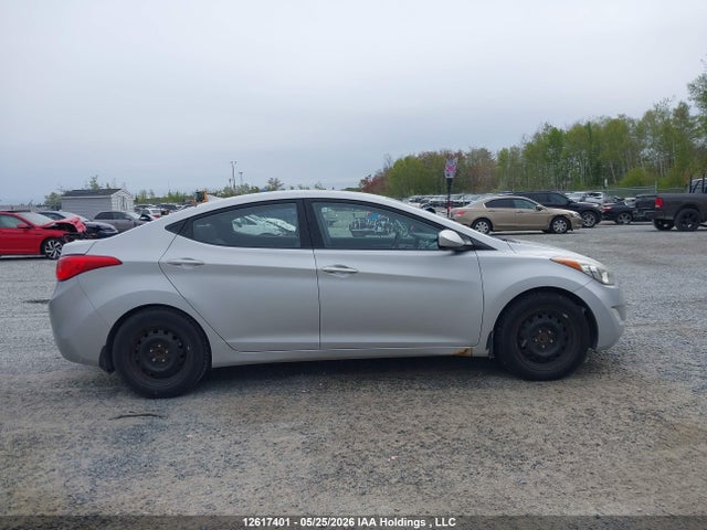 2012 Hyundai Elantra Gls მანქანა იყიდება აუქციონზე, vin: 5NPDH4AE5CH138748, აუქციონის ნომერი: 12617401