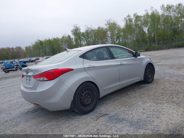 2012 Hyundai Elantra Gls მანქანა იყიდება აუქციონზე, vin: 5NPDH4AE5CH138748, აუქციონის ნომერი: 12617401