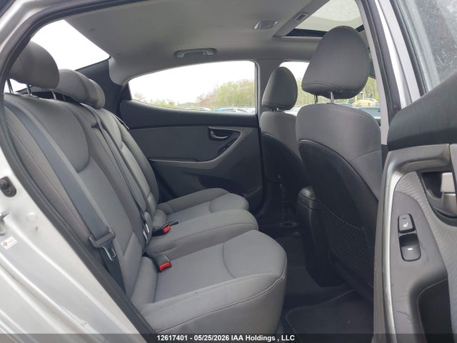 2012 Hyundai Elantra Gls მანქანა იყიდება აუქციონზე, vin: 5NPDH4AE5CH138748, აუქციონის ნომერი: 12617401
