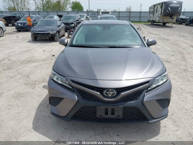2019 Toyota Camry Se მანქანა იყიდება აუქციონზე, vin: 4T1B11HK2KU770743, აუქციონის ნომერი: 12617405