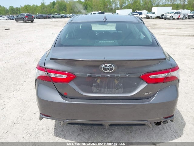 2019 Toyota Camry Se მანქანა იყიდება აუქციონზე, vin: 4T1B11HK2KU770743, აუქციონის ნომერი: 12617405