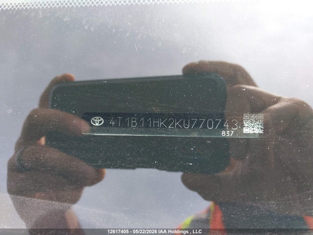 2019 Toyota Camry Se მანქანა იყიდება აუქციონზე, vin: 4T1B11HK2KU770743, აუქციონის ნომერი: 12617405