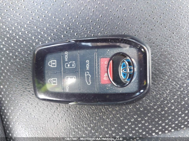 2023 Toyota Sienna Xse 7-passenger მანქანა იყიდება აუქციონზე, vin: 5TDGSKFC1PS074251, აუქციონის ნომერი: 12617407