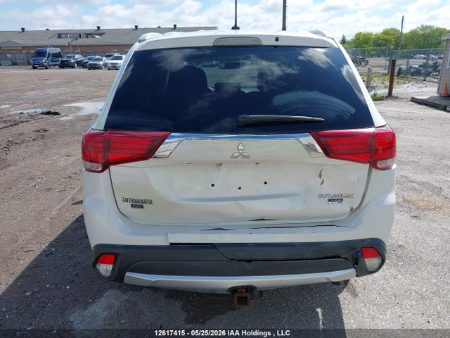 2016 Mitsubishi Outlander Es მანქანა იყიდება აუქციონზე, vin: JA4AZ2A33GZ612787, აუქციონის ნომერი: 12617415