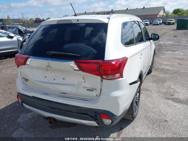 2016 Mitsubishi Outlander Es მანქანა იყიდება აუქციონზე, vin: JA4AZ2A33GZ612787, აუქციონის ნომერი: 12617415