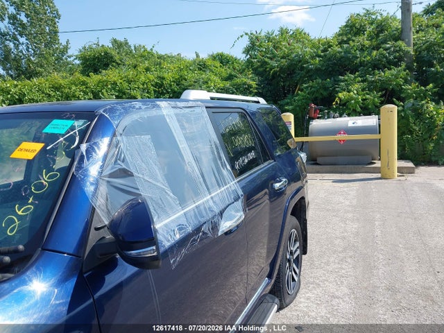 Toyota 4runner 2022 JTEKU5JR8N5990800 Image 22