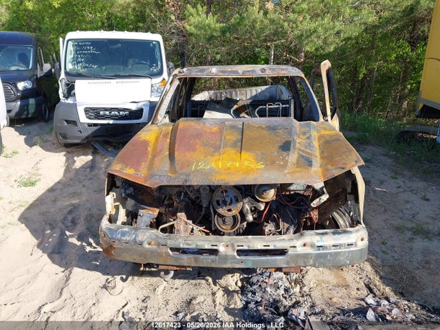 Продажа на аукционе авто 2003 Chevrolet Silverado K3500, vin: 1GCJK39143E309649, номер лота: 12617423
