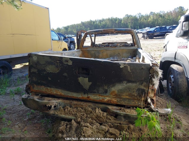 Продажа на аукционе авто 2003 Chevrolet Silverado K3500, vin: 1GCJK39143E309649, номер лота: 12617423