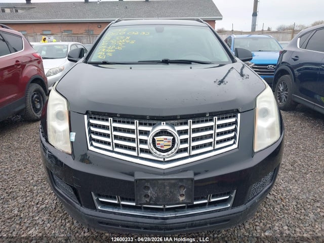Продажа на аукционе авто 2015 Cadillac Srx V6 4dr 2wd, vin: 3GYFNAE30FS553845, номер лота: 12600233