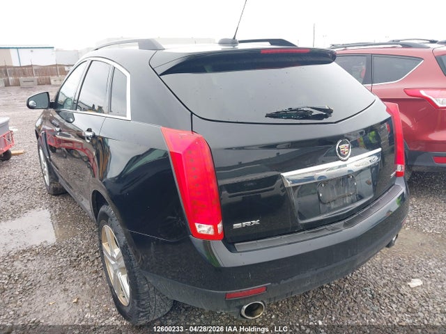Продажа на аукционе авто 2015 Cadillac Srx V6 4dr 2wd, vin: 3GYFNAE30FS553845, номер лота: 12600233
