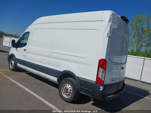 1FTBR2X84NKA33956 Ford Transit T-250