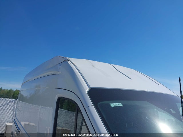 1FTBR2X84NKA33956 Ford Transit T-250