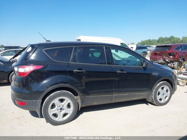 2018 Ford Escape S მანქანა იყიდება აუქციონზე, vin: 1FMCU0F74JUC42446, აუქციონის ნომერი: 12617440