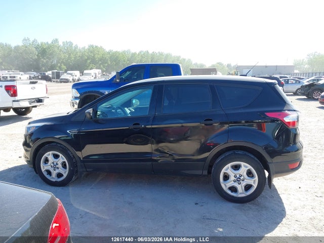 2018 Ford Escape S მანქანა იყიდება აუქციონზე, vin: 1FMCU0F74JUC42446, აუქციონის ნომერი: 12617440