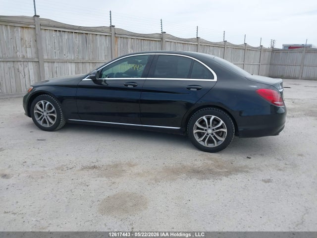 2017 Mercedes-benz C 300 4matic მანქანა იყიდება აუქციონზე, vin: 55SWF4KB0HU202508, აუქციონის ნომერი: 12617443