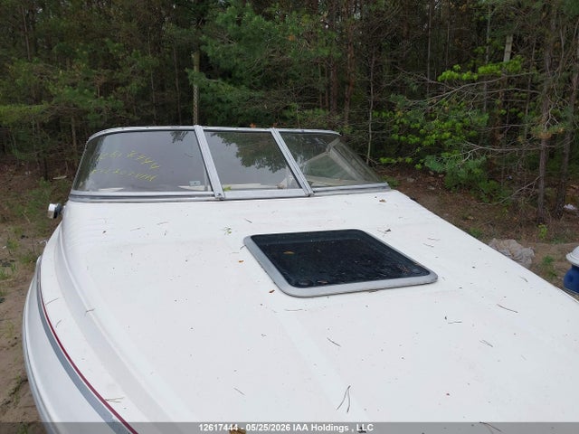 1992 Sea Ray Boat მანქანა იყიდება აუქციონზე, vin: 1MDCH5R10NL542707, აუქციონის ნომერი: 12617444