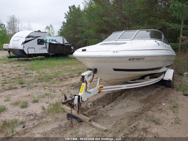 1992 Sea Ray Boat მანქანა იყიდება აუქციონზე, vin: 1MDCH5R10NL542707, აუქციონის ნომერი: 12617444