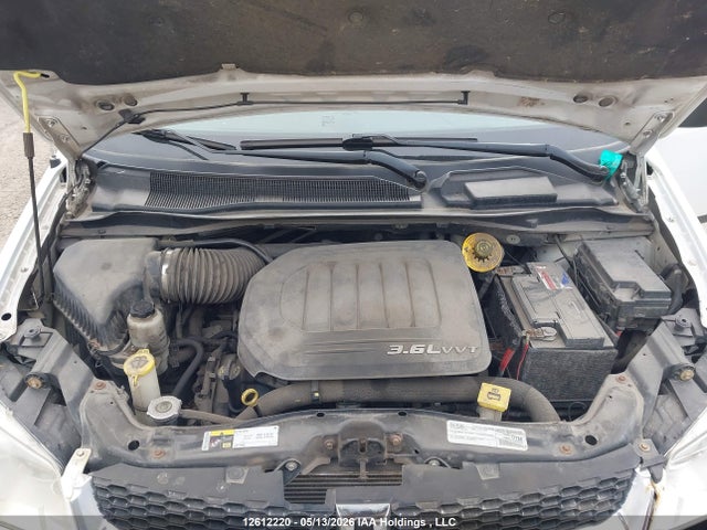 2C4RDGBG8FR678847 Dodge Grand Caravan Se/sxt