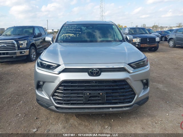 Продажа на аукционе авто 2024 Toyota Grand Highlander Xle/limited/platinum, vin: 5TDAAAB53RS068240, номер лота: 12617461