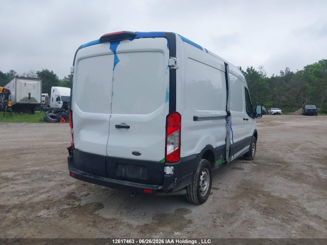 12617463 :رقم المزاد ، 1FTBR1C89NKA74888 vin ، 2022 Ford Transit-250 Cargo مزاد بيع