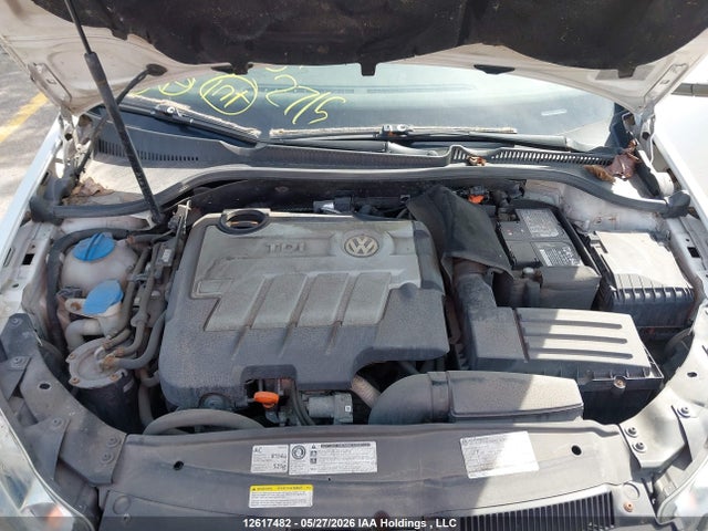 12617482 :رقم المزاد ، WVWDM7AJ9CW305052 vin ، 2012 Volkswagen Golf مزاد بيع