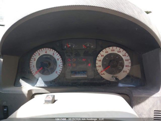 12617498 :رقم المزاد ، 4F2CY0C78BKM04167 vin ، 2011 Mazda Tribute مزاد بيع