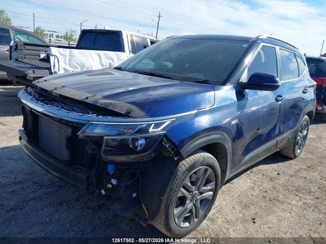 KNDEUCAA8M7126252 KIA SELTOS EX