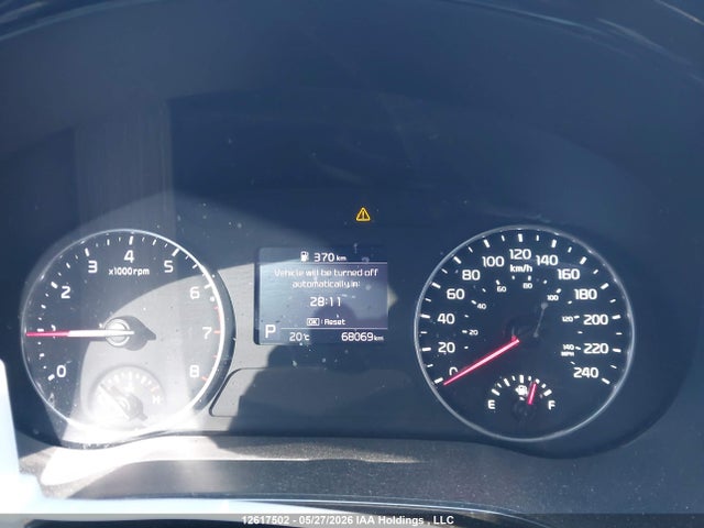 KNDEUCAA8M7126252 KIA SELTOS EX