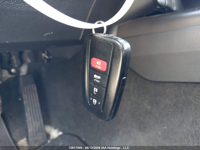 Продажа на аукционе авто 2023 Toyota Camry, vin: 4T1B21HK2PU019193, номер лота: 12617509