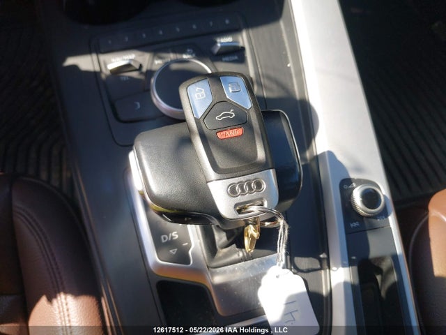 Продаж на аукціоні авто 2018 Audi A4 Komfort, vin: WAUANAF48JA161968, номер лоту: 12617512