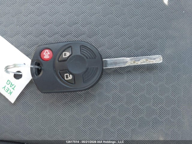 12617514 :رقم المزاد ، 1FMCU0GD1JUC14012 vin ، 2018 Ford Escape Se مزاد بيع