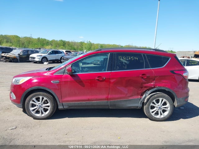 12617514 :رقم المزاد ، 1FMCU0GD1JUC14012 vin ، 2018 Ford Escape Se مزاد بيع