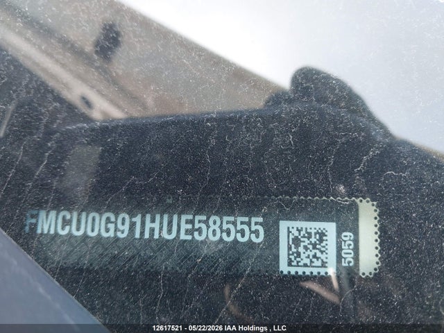 12617521 :رقم المزاد ، 1FMCU0G91HUE58555 vin ، 2017 Ford Escape Se مزاد بيع