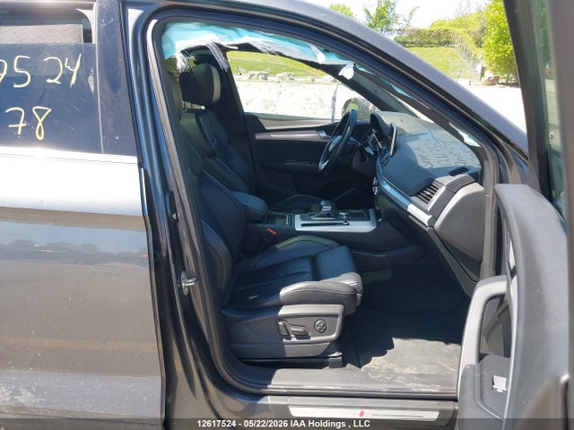 WA1ENAFY8J2208279 Audi Q5 2.0t Progressiv