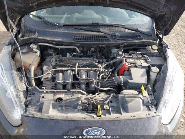 12617529 :رقم المزاد ، 3FADP4EJ1FM131486 vin ، 2015 Ford Fiesta Se مزاد بيع