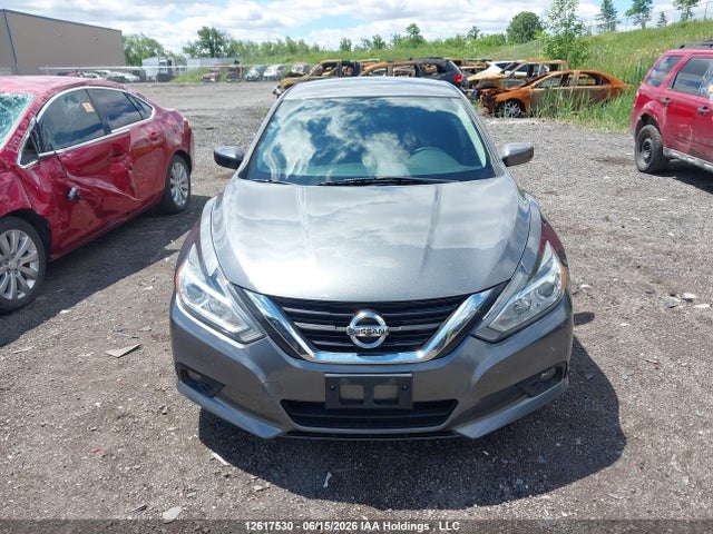 12617530 :رقم المزاد ، 1N4AL3AP6JC218233 vin ، 2018 Nissan Altima 2.5/s/sv/sl/sr مزاد بيع