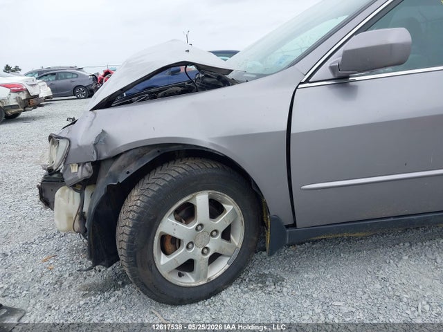 2000 Honda Accord Se მანქანა იყიდება აუქციონზე, vin: 1HGCG5679YA818991, აუქციონის ნომერი: 12617538