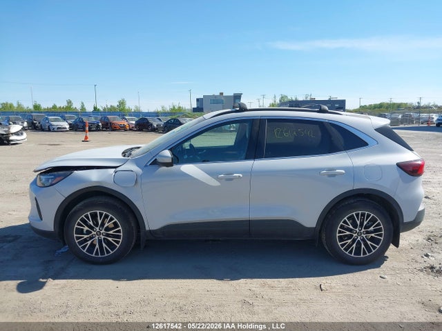 Auction sale of the 2025 Ford Escape Phev, vin: 1FMCU0E19SUB64809, lot number: 12617542