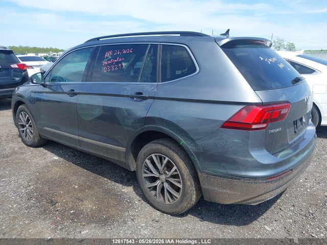 12617543 :رقم المزاد ، 3VV2B7AX7JM033293 vin ، 2018 Volkswagen Tiguan مزاد بيع
