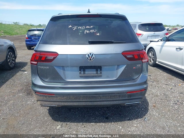 12617543 :رقم المزاد ، 3VV2B7AX7JM033293 vin ، 2018 Volkswagen Tiguan مزاد بيع