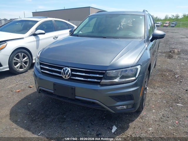 12617543 :رقم المزاد ، 3VV2B7AX7JM033293 vin ، 2018 Volkswagen Tiguan مزاد بيع