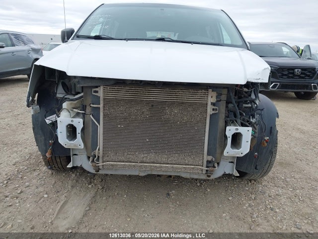 2C4RDGBGXHR882083 Dodge Grand Caravan Cvp/sxt