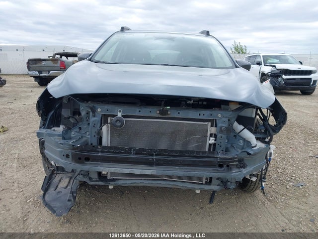 JF2GUHNC8RH304648 Subaru Crosstrek Limited