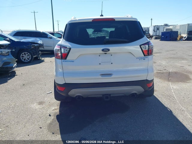 Продажа на аукционе авто 2017 Ford Escape Titanium, vin: 1FMCU9J97HUE40400, номер лота: 12600396