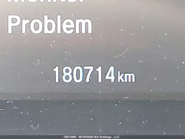 2HKRW2H28JH125890 Honda CR-V LX